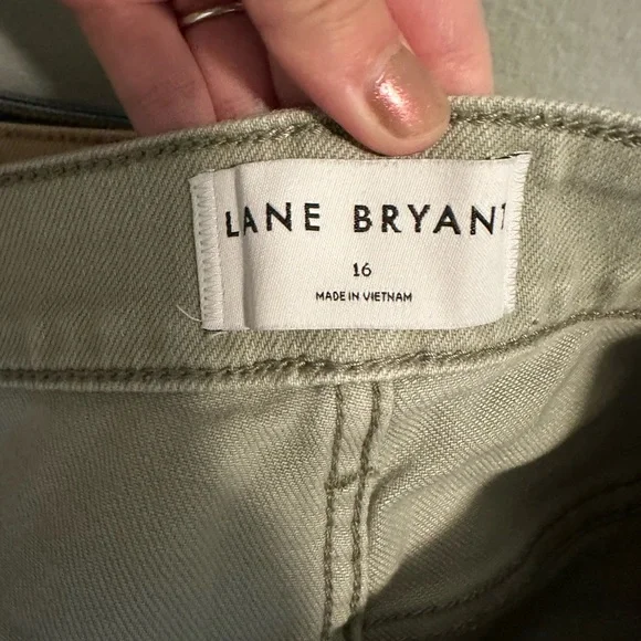 Lane Bryant Sage Green Mid-rise Straight Cropped Pants - Picture 2 of 8